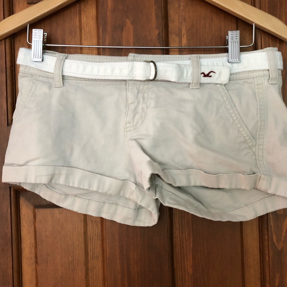 Tan Hollister shorts with belt.